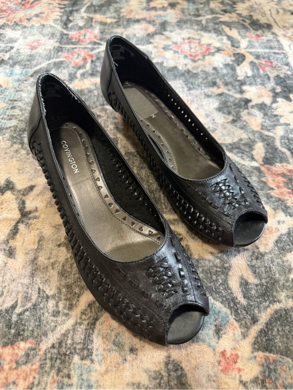 Covington Vintage Leather Woven Mini‎ Wedge Winnie Heel, size 9.5